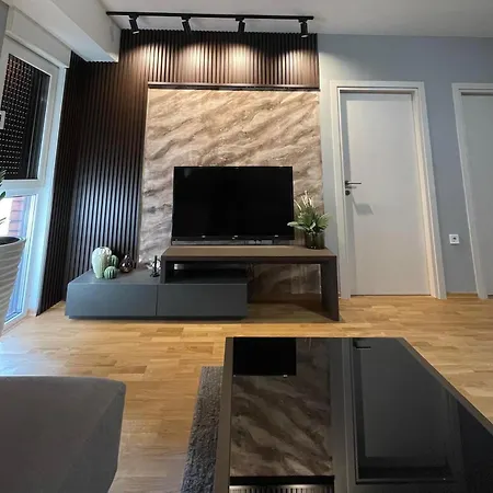 Vip City Center Apartamento Skopie